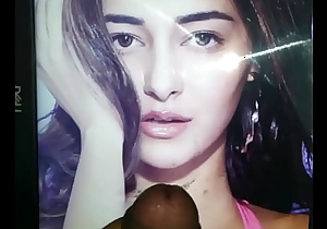 Cum extort money from for Ananya Pandey