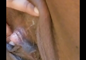 Ebony babe play with super wet pussy and big love button