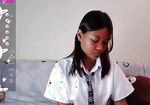 Oriental Schoolgirl cam stance