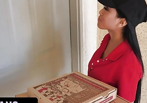Pizza Delivery Oriental Peer royalty Gets Stuck In The Window & She Has To Suck 2 Unhelpful Dicks - TeamSkeet