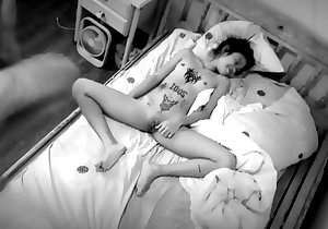 1950's Secret security camera record from mental medical centre - male nurse fucks youthful patient and forces her to squirt